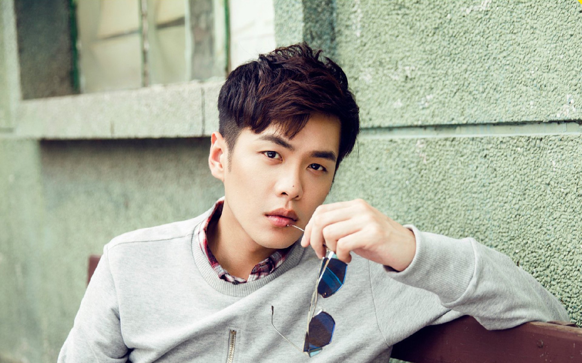 短距离女将发挥稳定夺铜