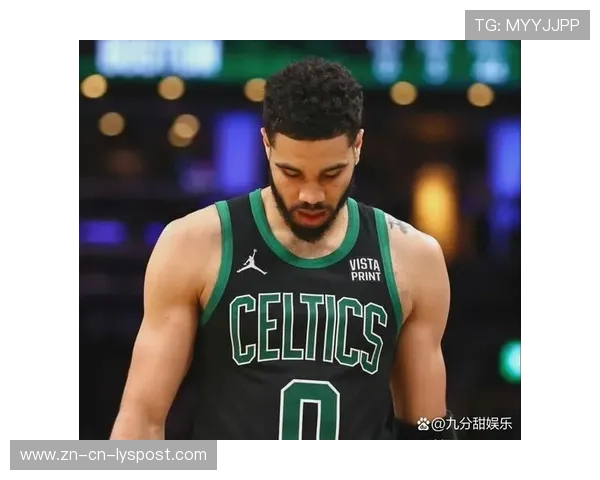 塔图姆弧顶一记三分，凯尔特人拉开分差